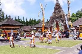 Pura ulun danu bratan