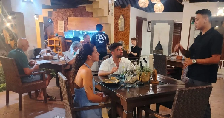 Amed Karangasem Tak Sekadar Wisata Bahari, Ada Laut, Gunung hingga Budaya Bali